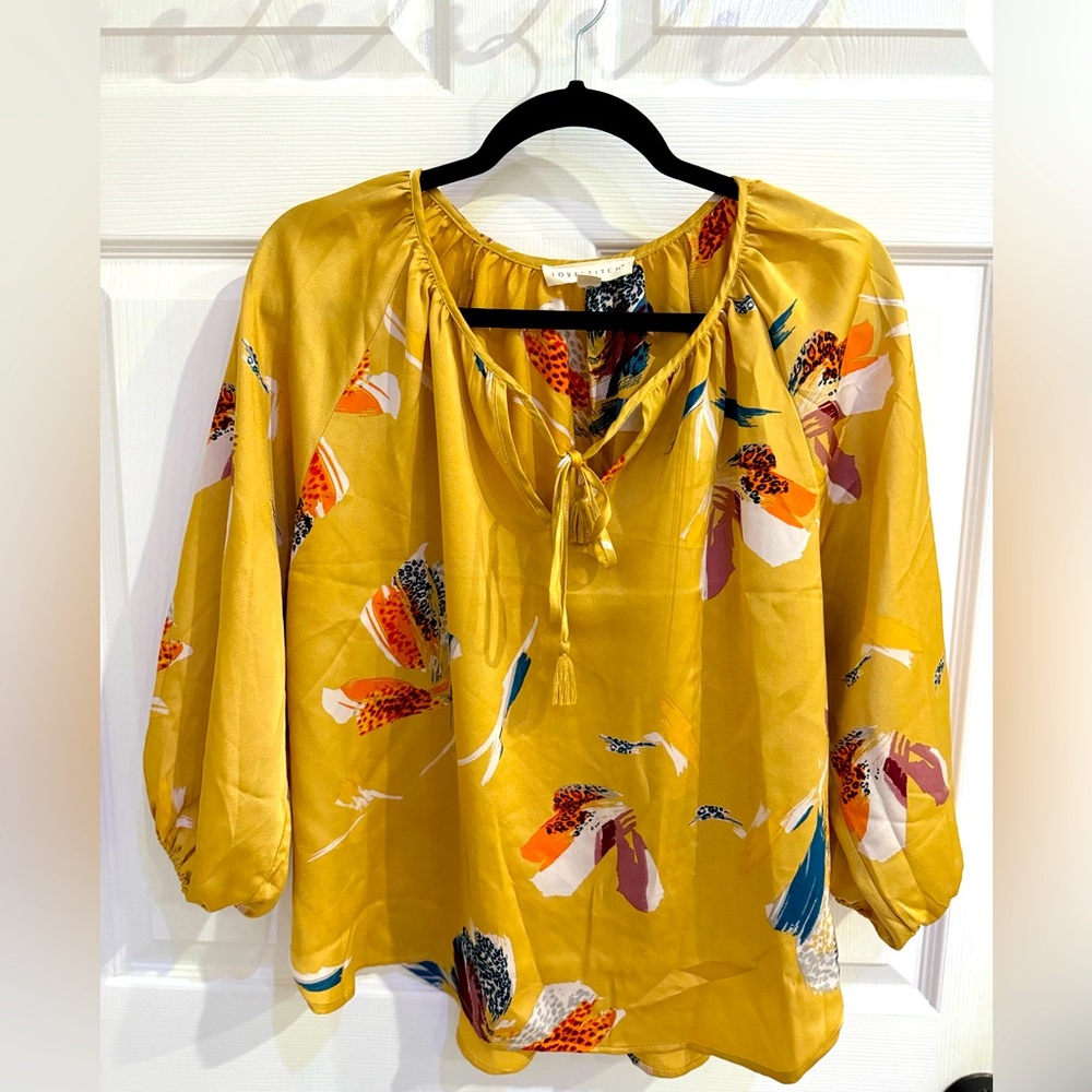 Lovestich Satin Top- size M